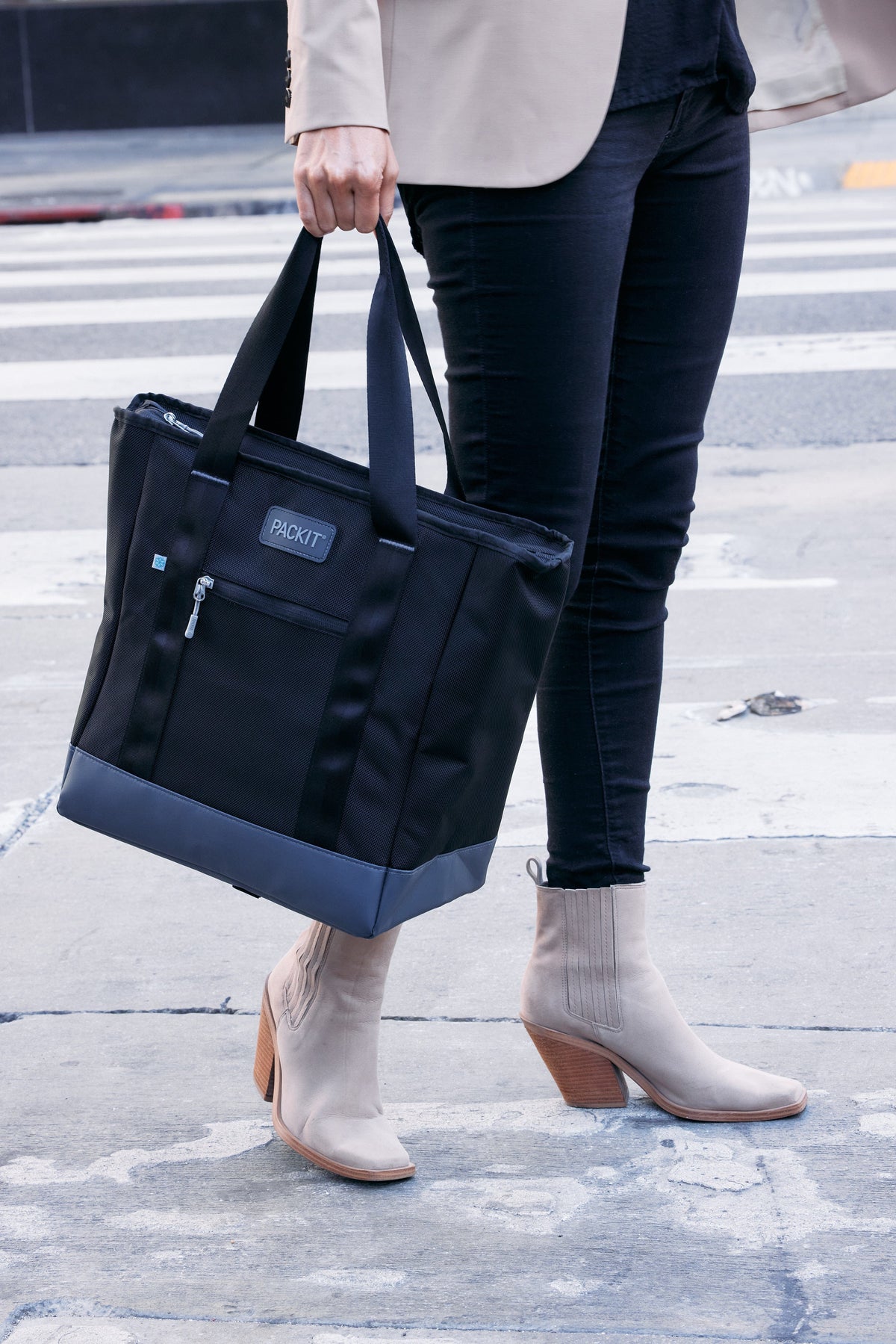 freezable-carry-tote-t6 freezable-carry-tote-black-gray-lifestyle-city-bag-only.jpg