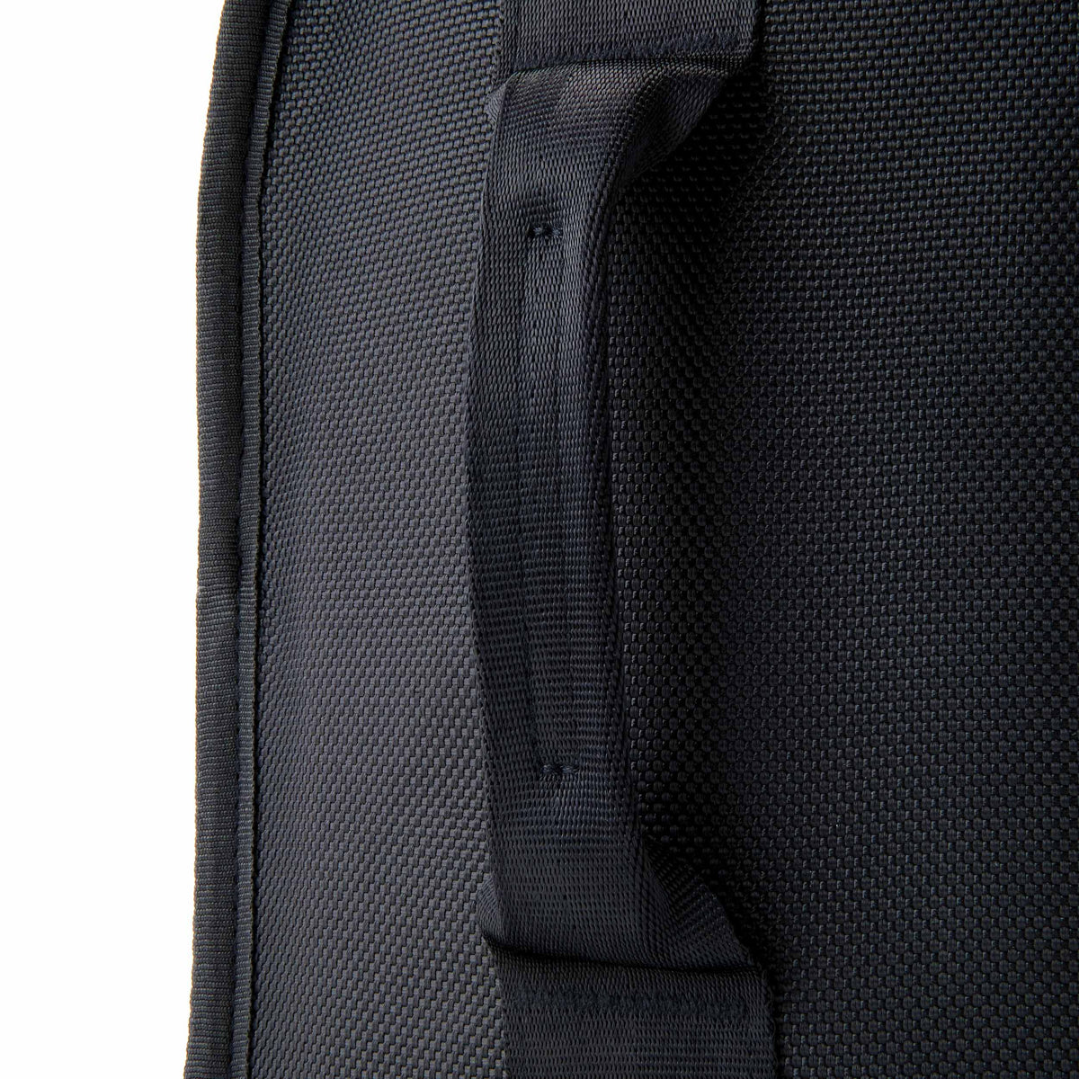 freezable-wine-cooler-w5 freezable-wine-cooler-black-zoom-back-seatbelt-webbing-handle.jpg